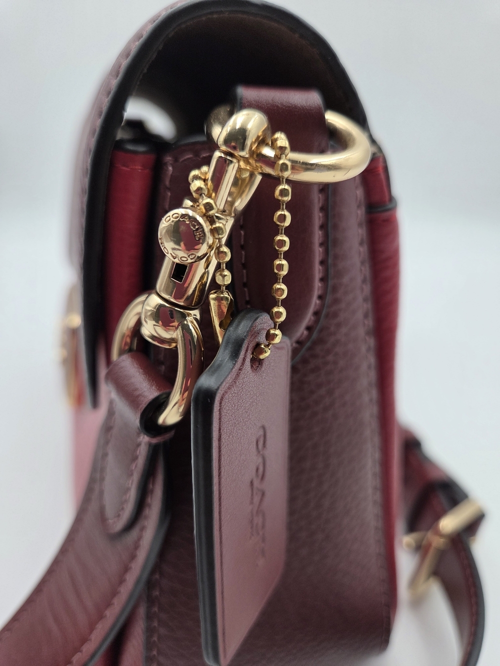 Coach Two-Tone Red & Burgundy Leather Shoulder Bag with Signature Wallet - Picture 10 of 16